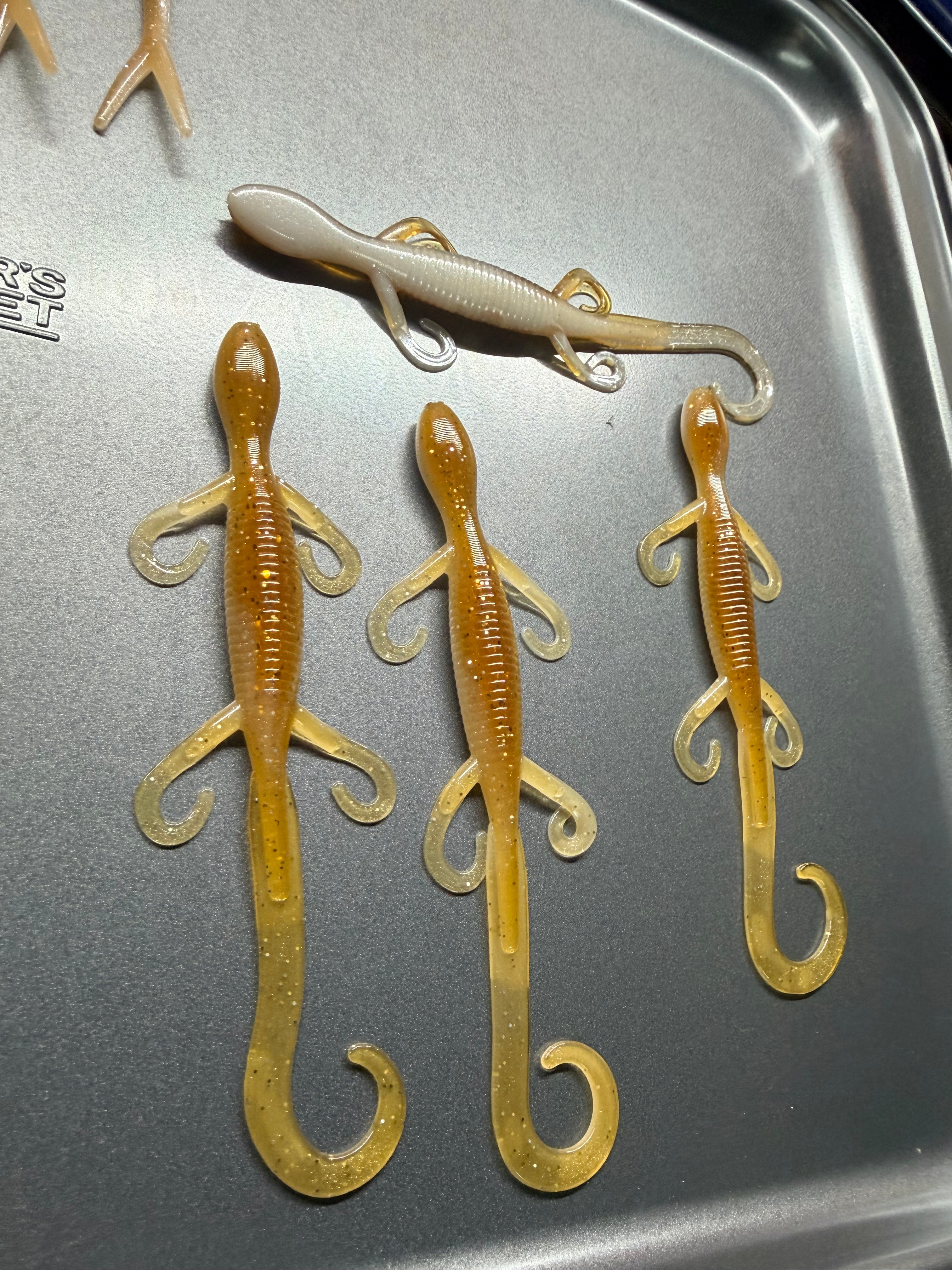 6.2” Bed Boss Lizard