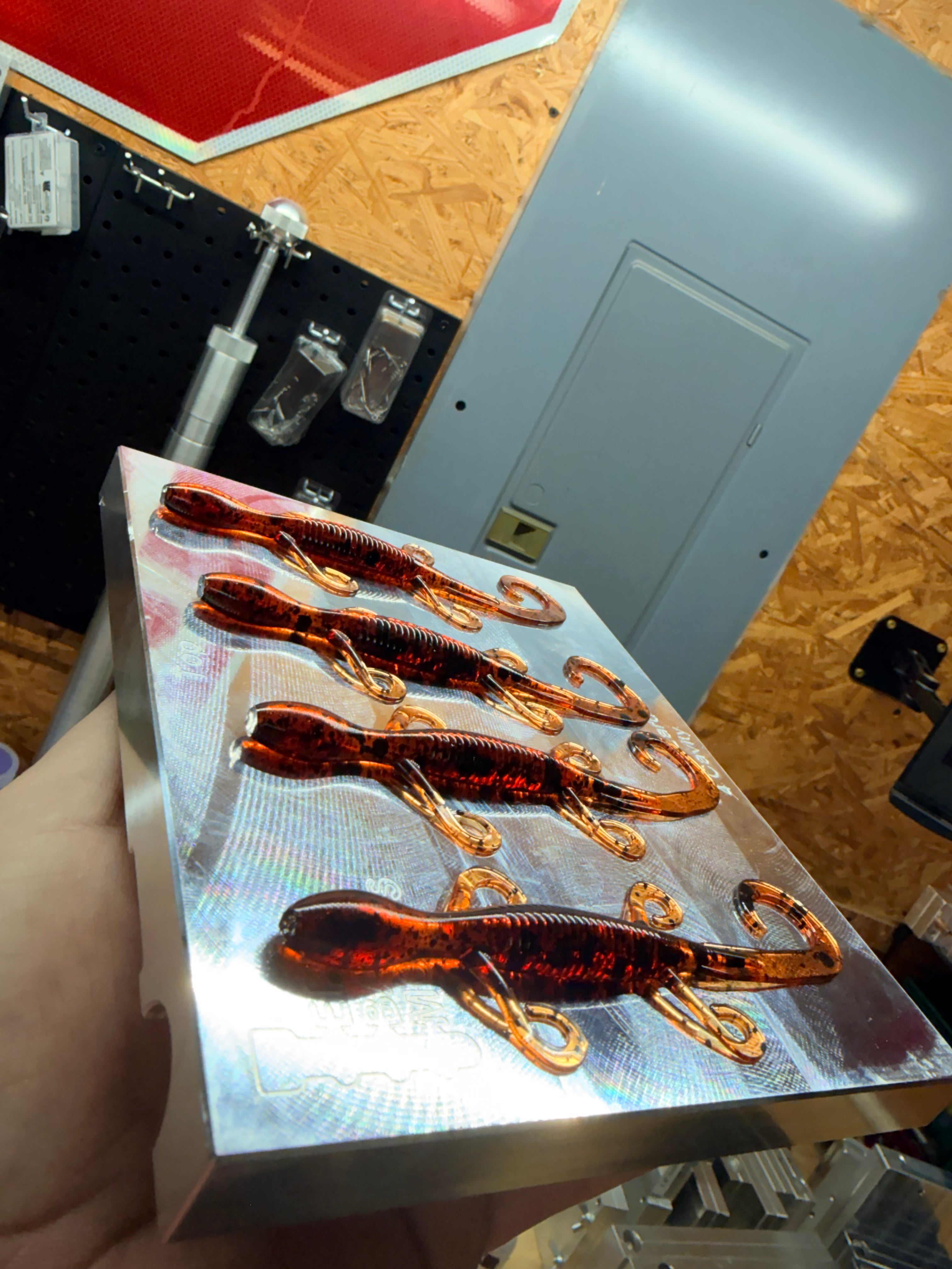 6.2” Bed Boss Lizard