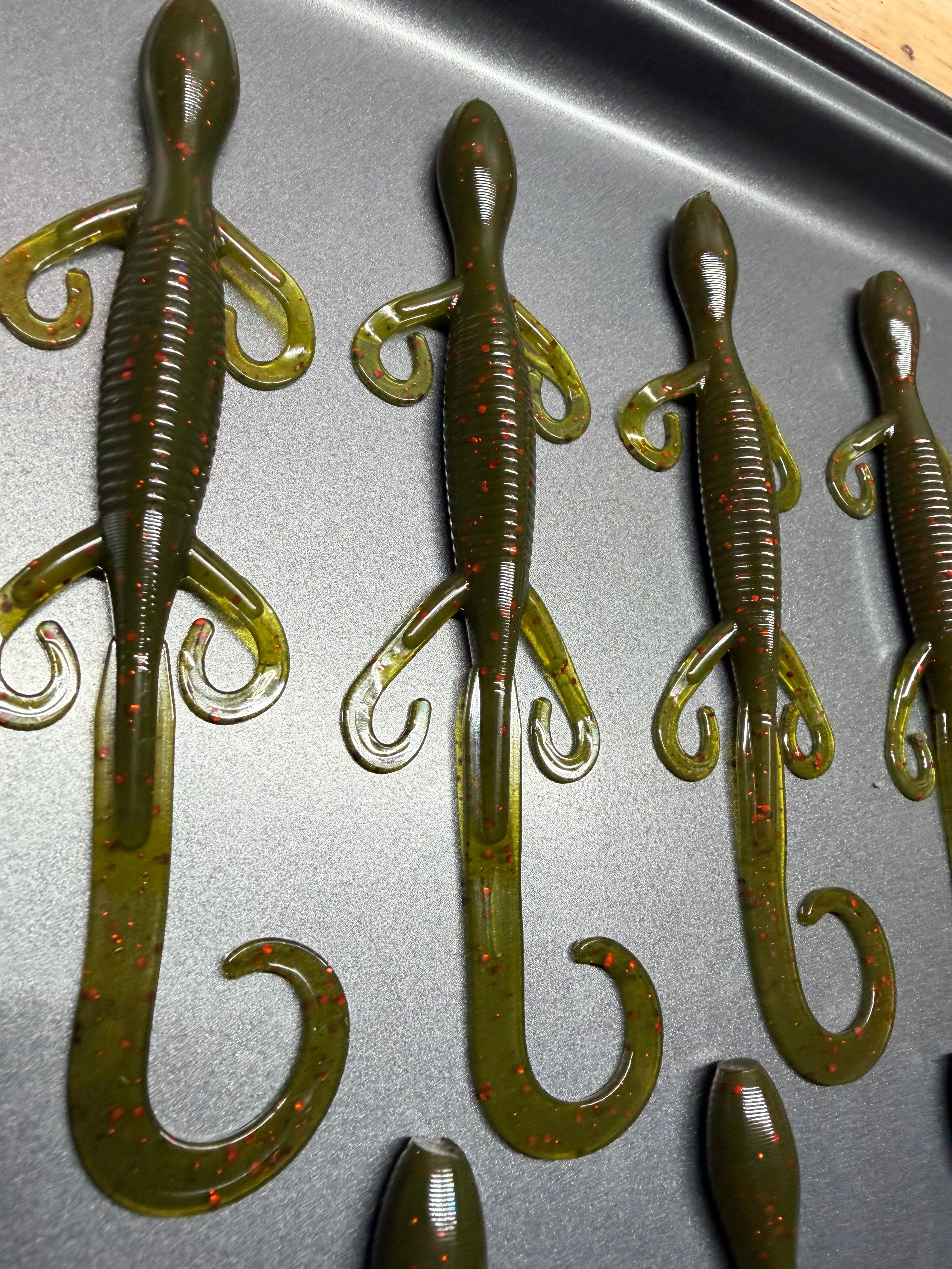 6.2” Bed Boss Lizard